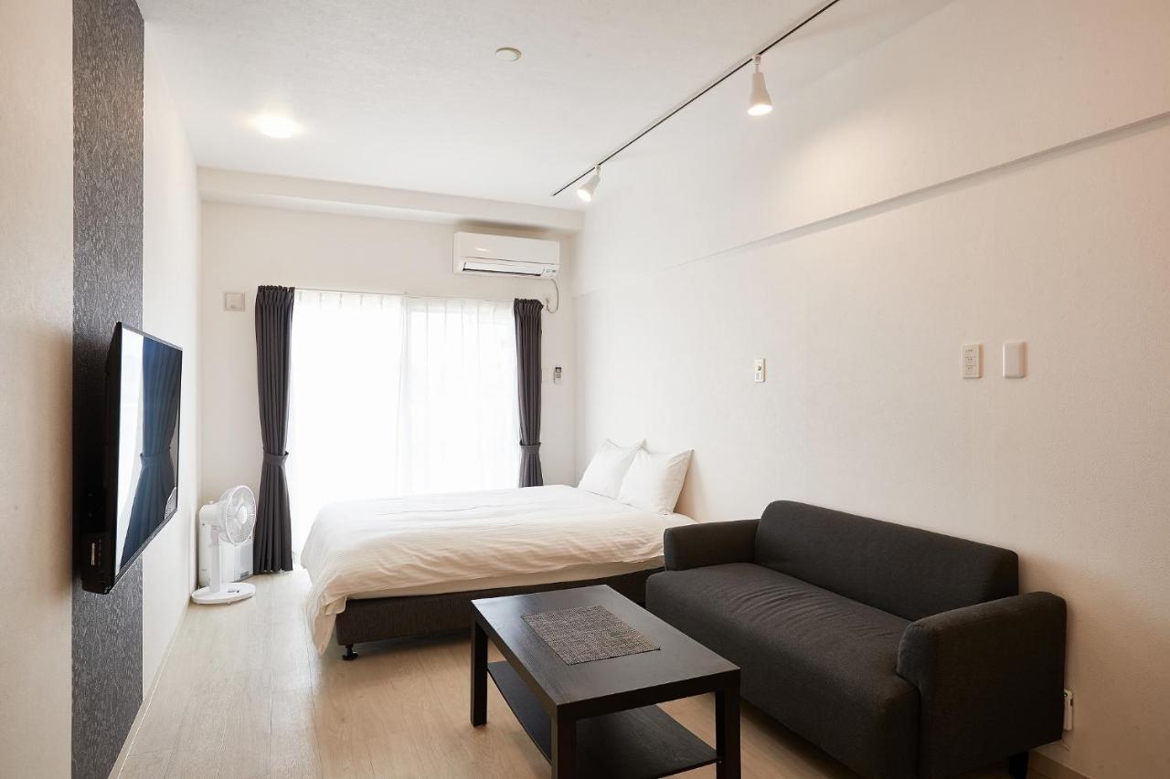 New Normal Hotel In Nago ニューノーマルホテルイン名護 Kültér fotó